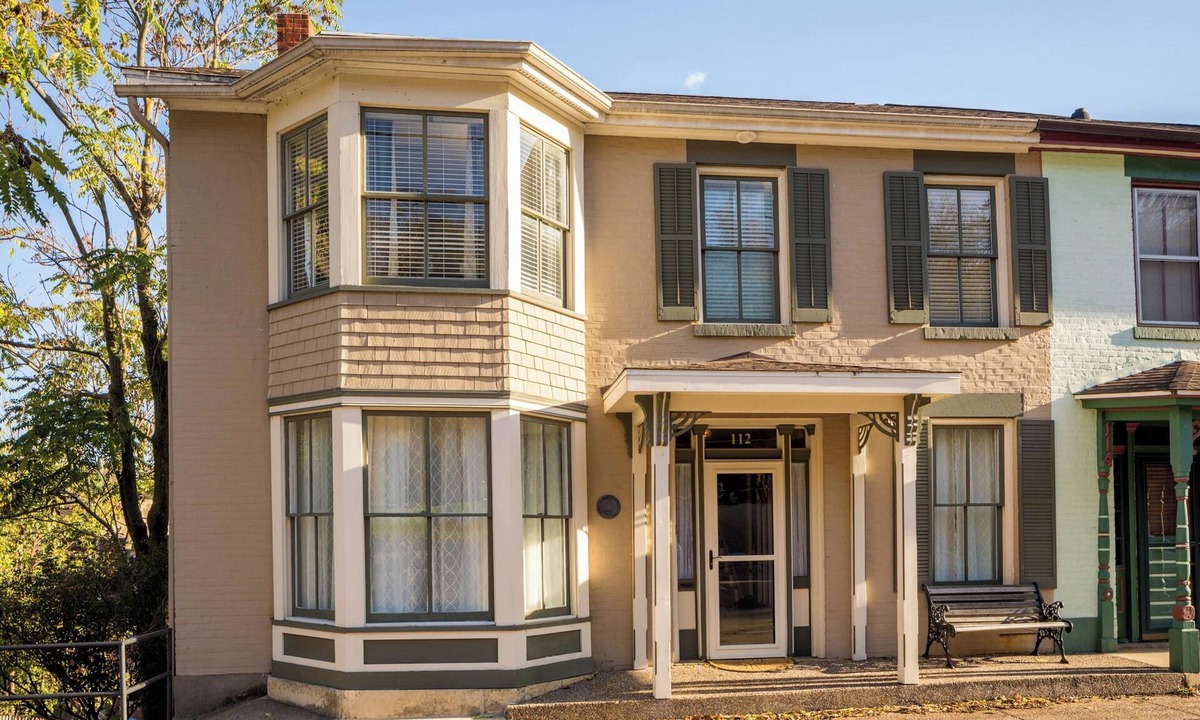 Galena House | Historic Beauty Steps to Main St - Fireplace, 3 Season Room, Record Player