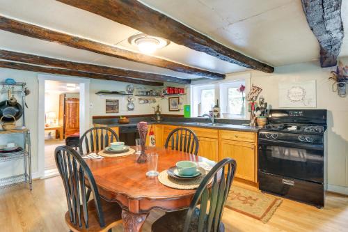 Boonsboro House | Historic Boonsboro Vacation Rental w/Grill