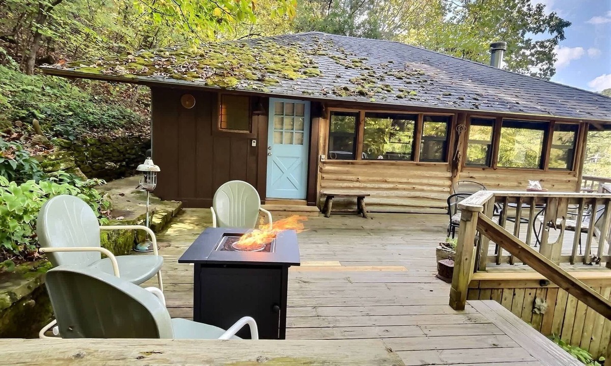 Eureka Springs Cabin | Historic Cabin, Peaceful, Waterside, Patio Firepit