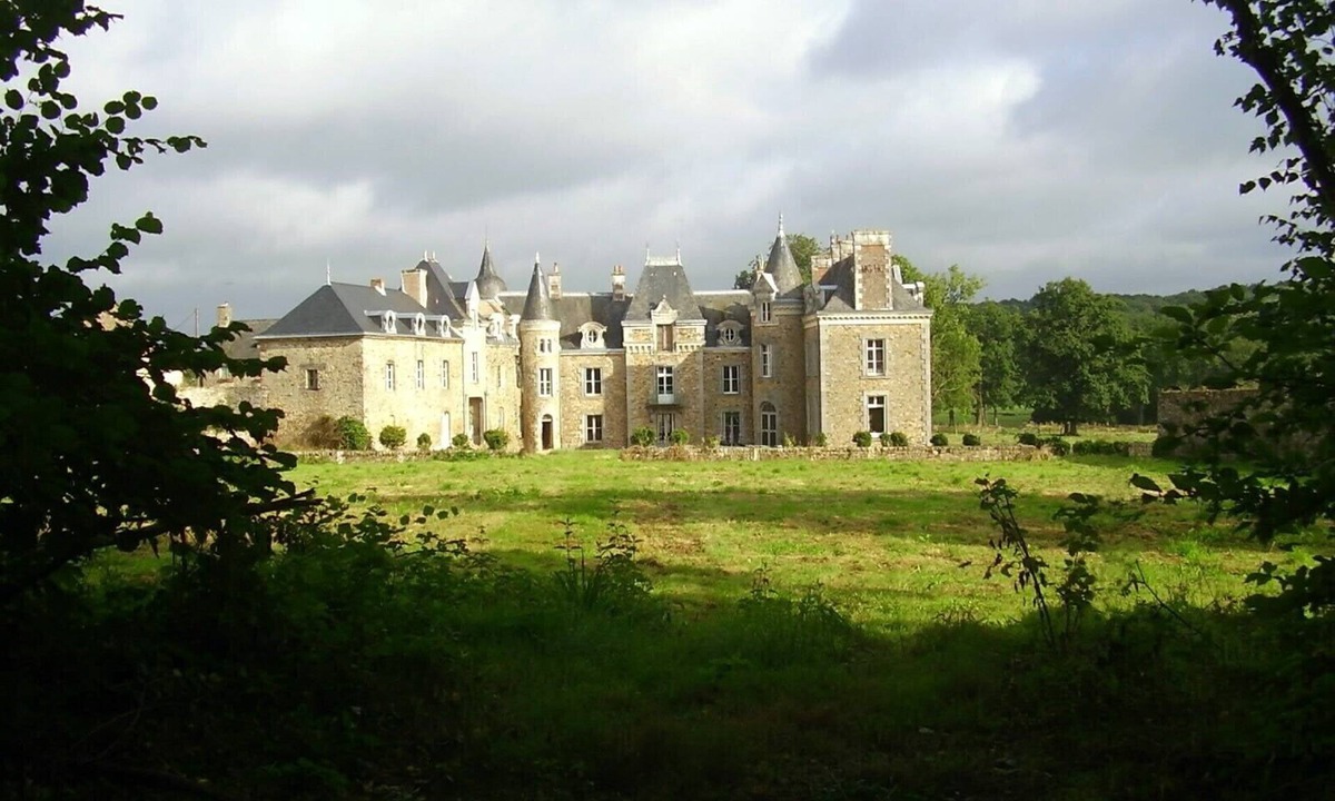 La Croixille Other | Historic castle