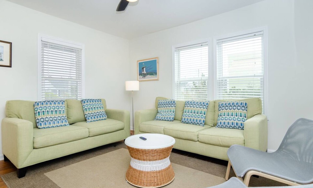 South End Apartment | Historic charm blended with modern convenience!