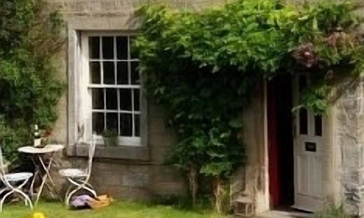 Appletreewick Cottage | Historic Character Cottage