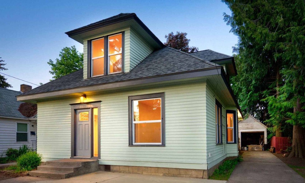 Moscow House | Historic Craftsman Home