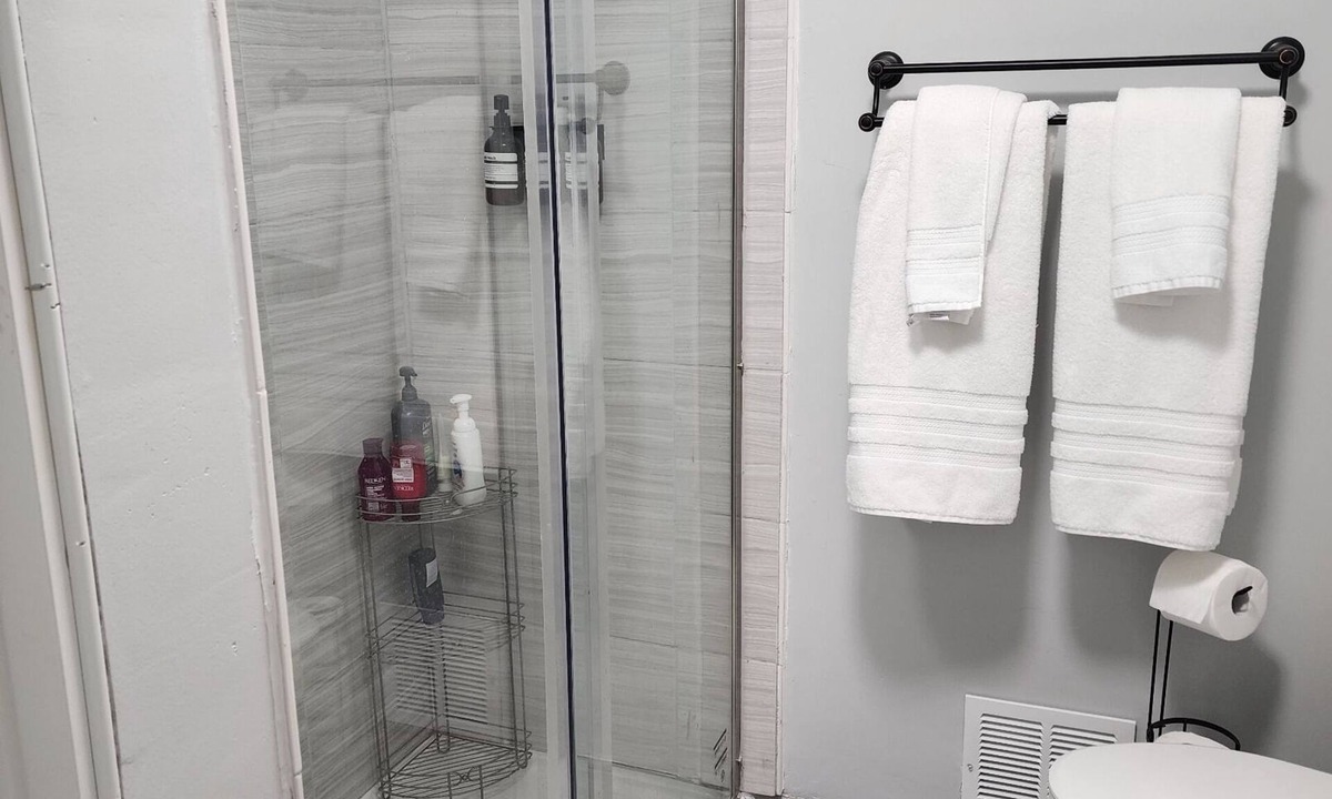 Lafayette House | Historic downtown home