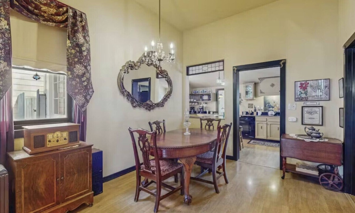 Ferndale House | Historic Ferndale Home