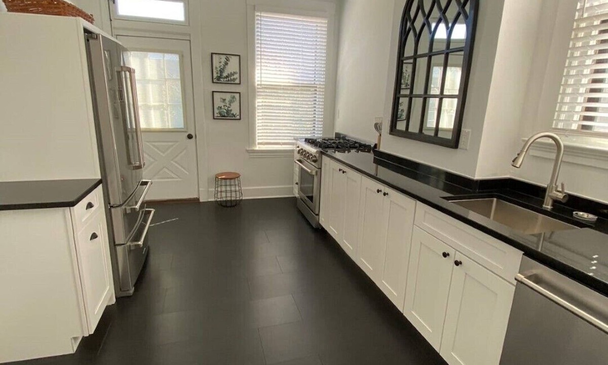 Covington Apartment | Historic Flat - 2 minutes from Cincinnati