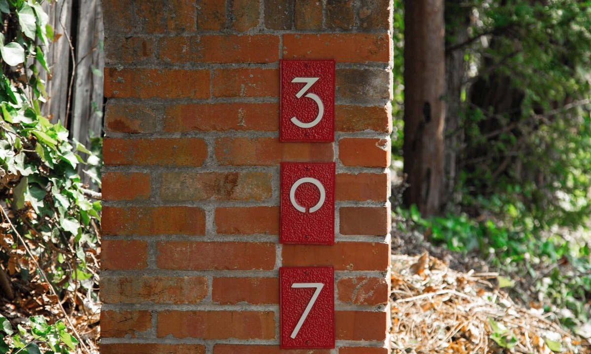 Ardmore House | Historic Frank Lloyd Wright home available for private stay