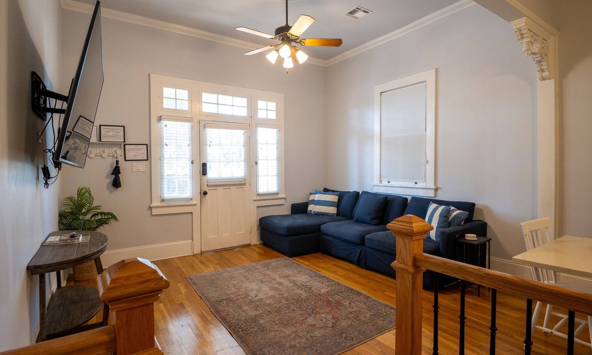 Mid-City District House | Historic Gem w/Jacuzzi/Prime Streetcar Spot