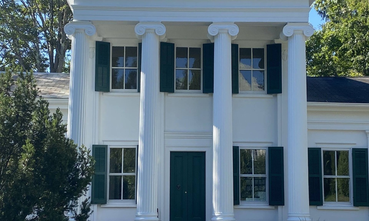 Brookville House | HISTORIC HALL HOUSE
