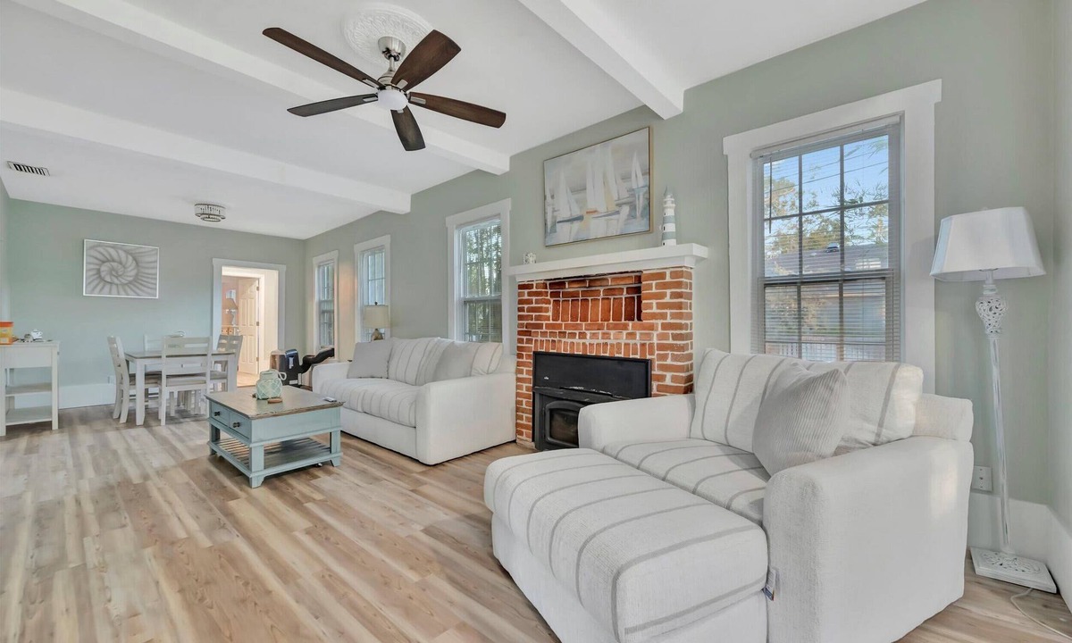 Safety Harbor House | Historic Haven by Downtown Safety Harbor