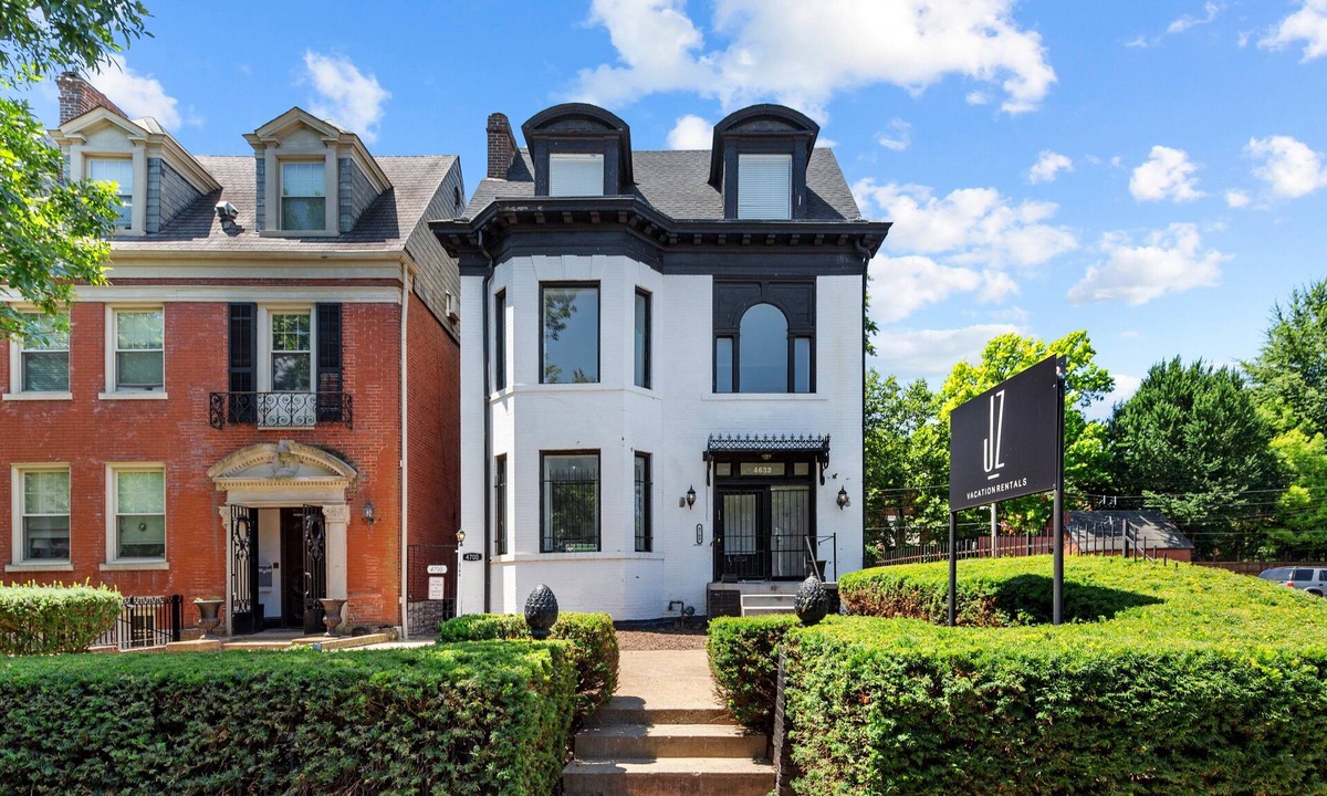 Central West End House | Historic Haven | JZ Vacation Rentals