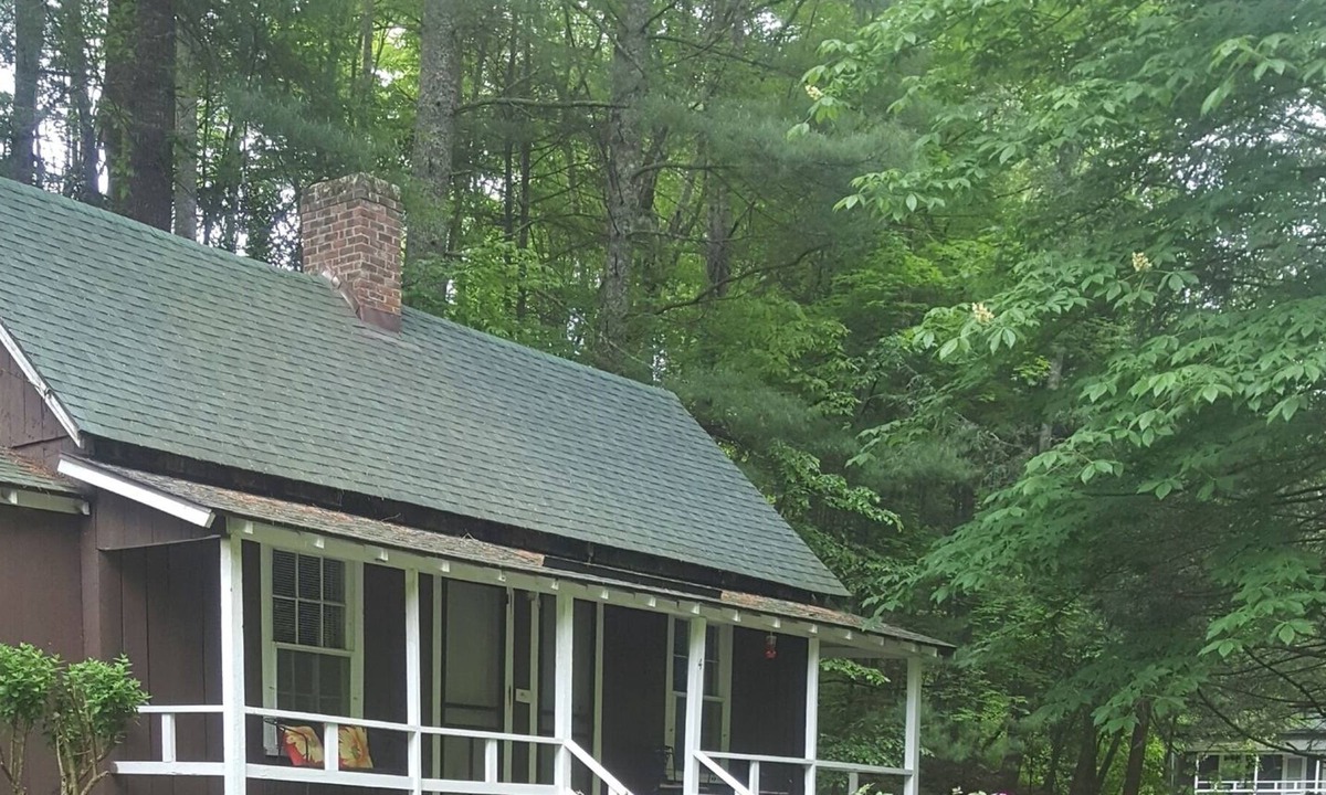 Crumpler Cabin | Historic Healing Spring