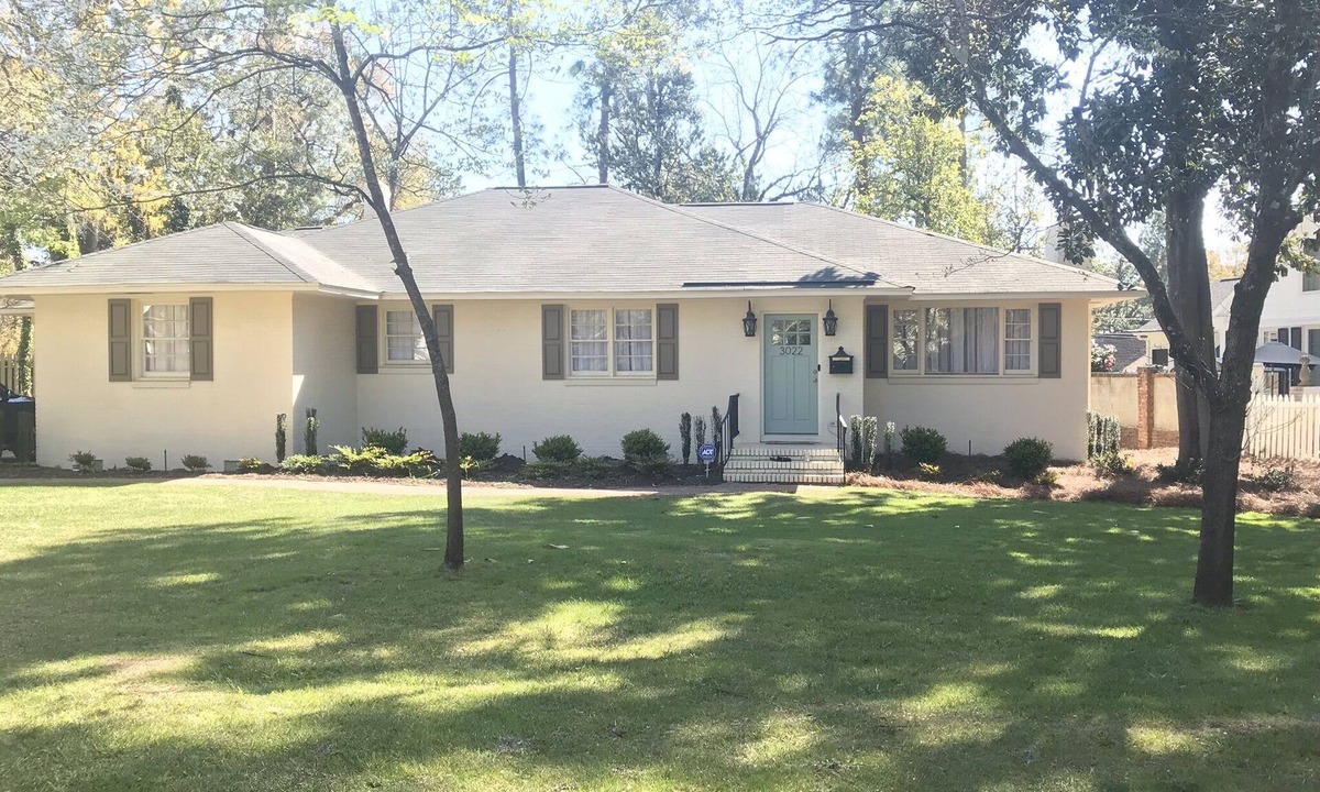 Forest Hills House | Historic Home 2 Miles from Course!