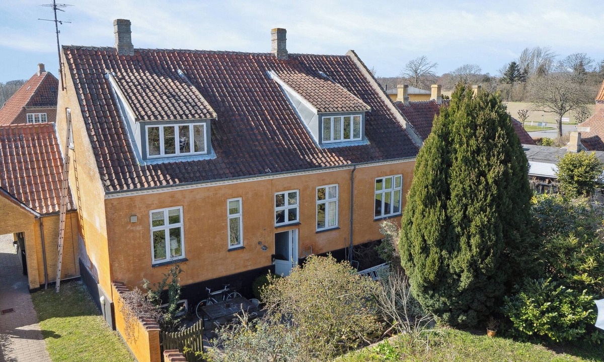 Nysted Villa | Historic home in charming Nysted