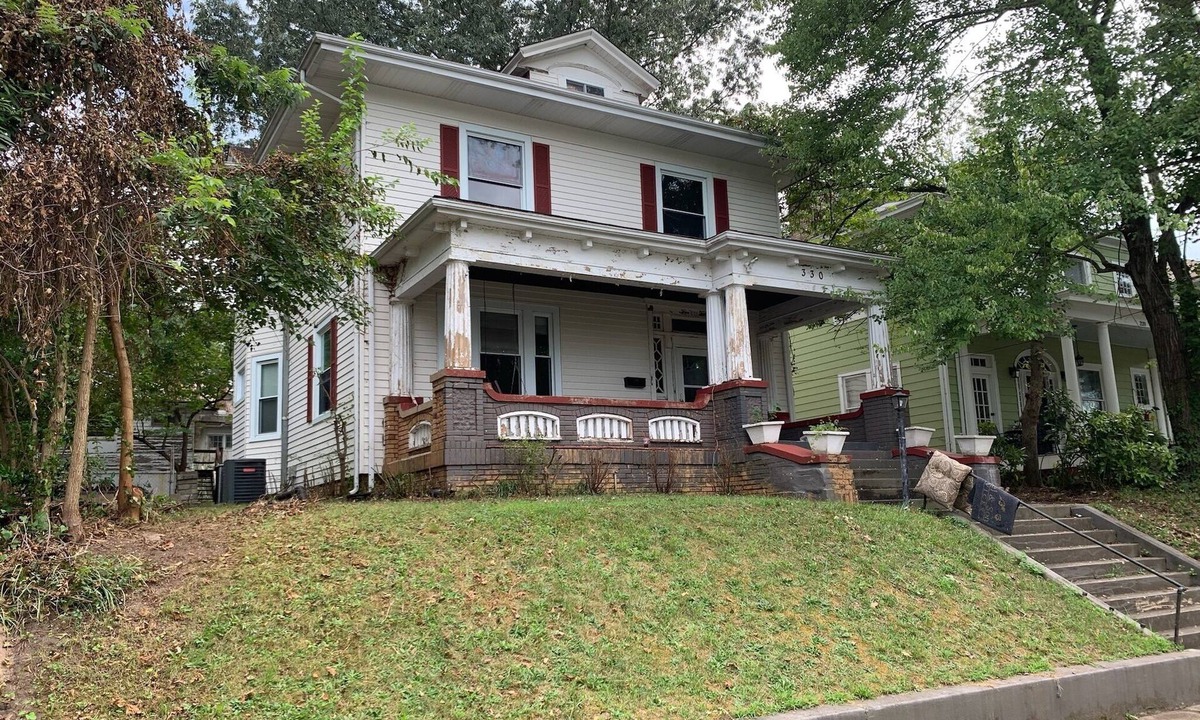 Petersburg House | Historic home in Petersburg