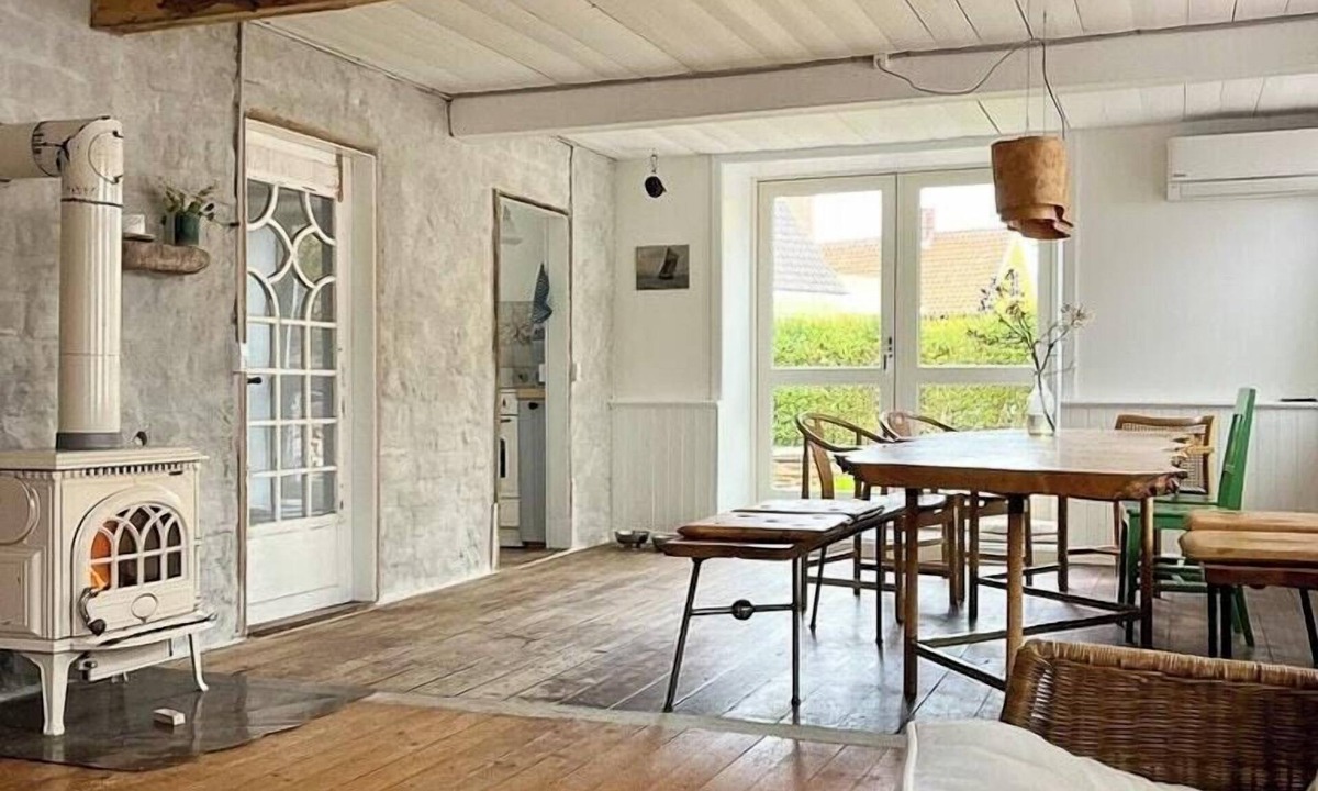 Svaneke House | Historic house at Aarsdale Harbor on Bornholm