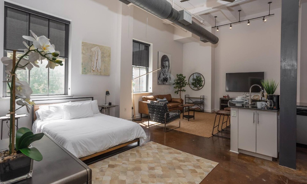 Downtown Fort Worth Apartment | Historic Kress Loft | Sundance Square Fort Worth