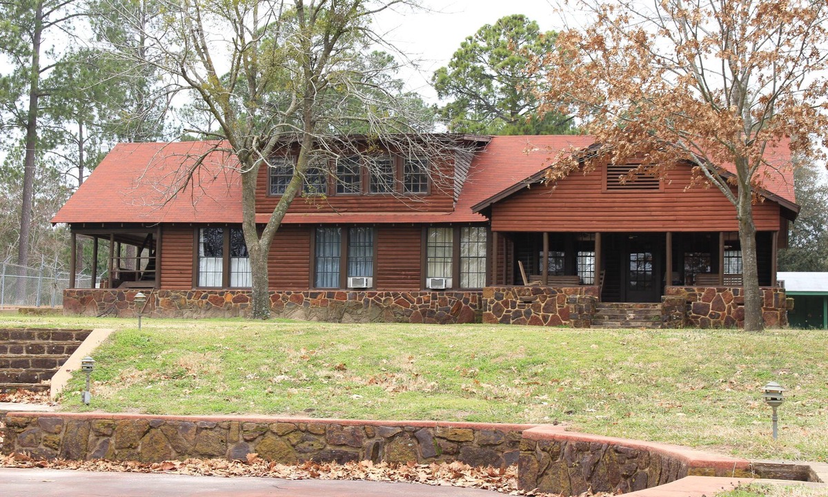 Athens House | Historic Lodge on Private Campground