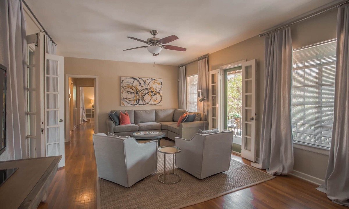 Alta Vista Apartment | Historic Luxury Two Bedroom near Downtown