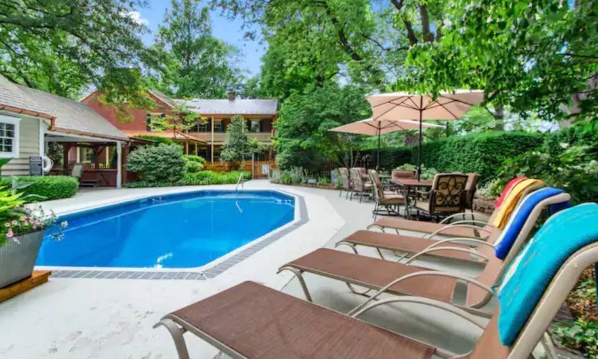 Salunga House | Historic Magnolia Manor