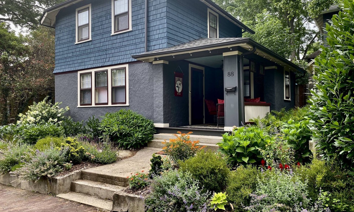 Historic Montford House | Historic Montford House. Special pricing for July