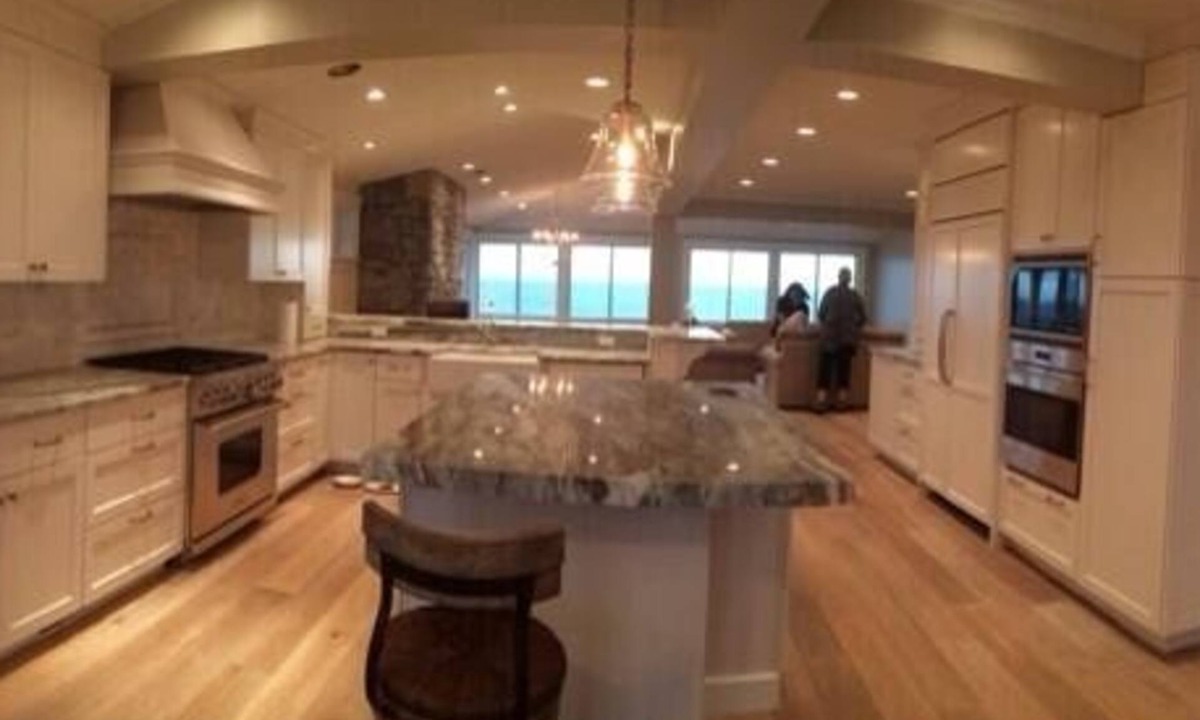 Salisbury House | Historic Oceanfront Mansion