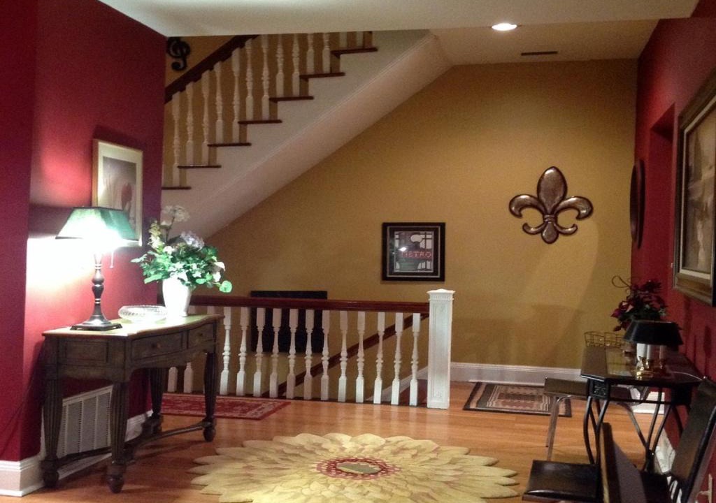 Old Louisville House | Historic Old Louisville 3 Story Downtown Area Updated Condo Built in the 1880s