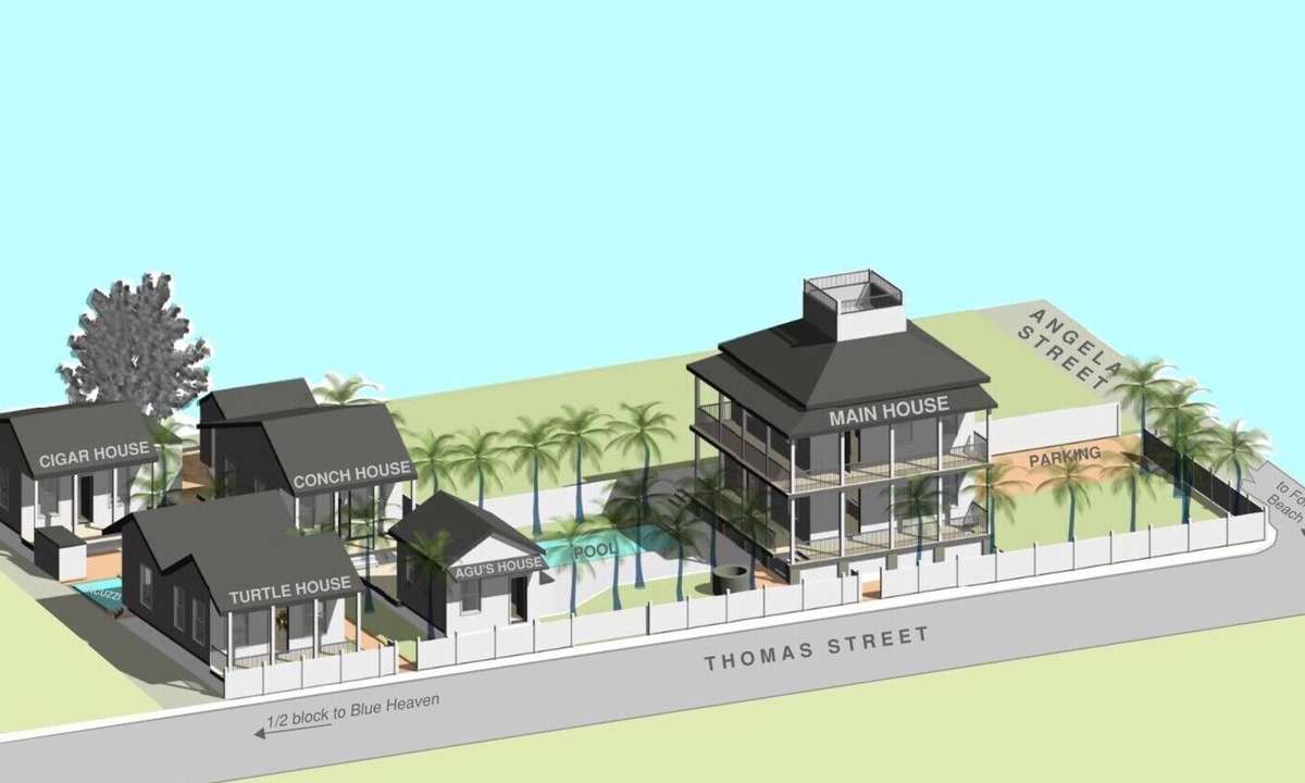 Old Town House | Historic Old Town Key West Rental Compound - 11 Beds, 4 Sleeper Sofas, 20 Guests