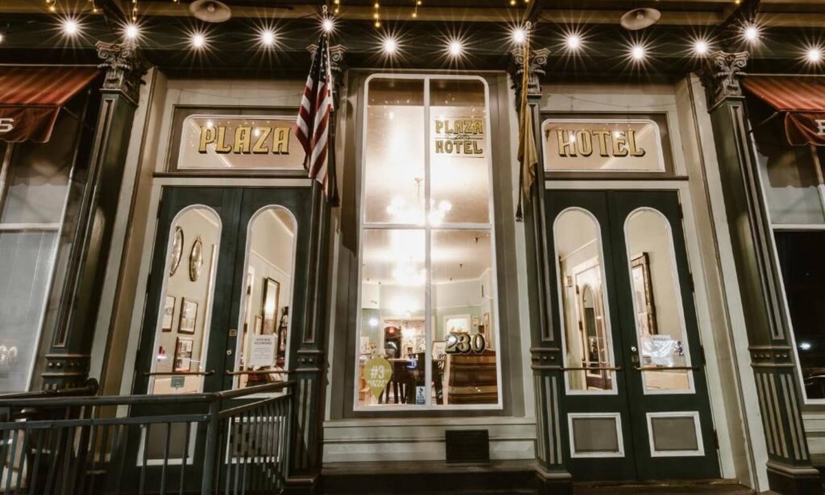 Las Vegas Hotel | Historic Plaza Hotel