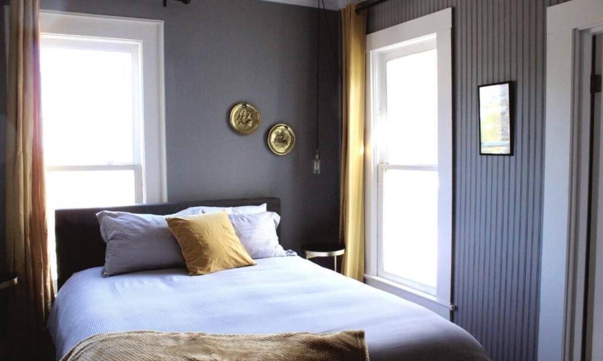 Seaview Hotel | Historic Queen at Shelburne Hotel