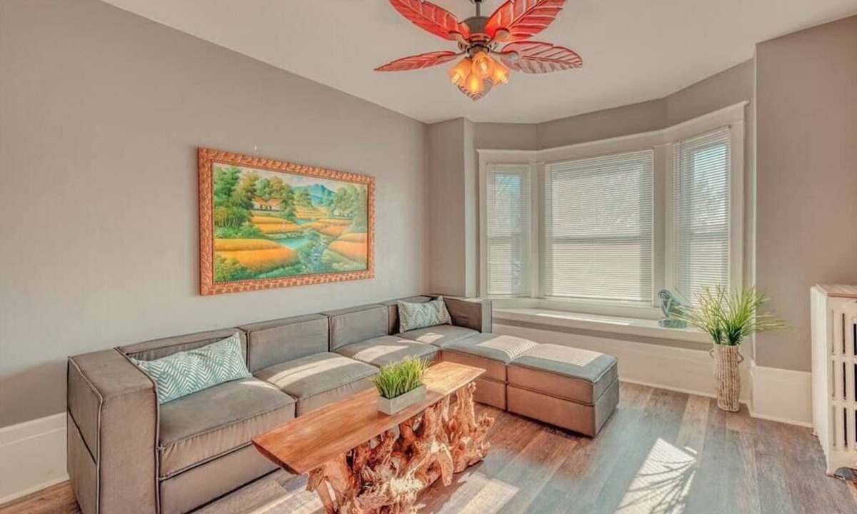 Harrisburg Apartment | Historic Riverfront Tropical Gem w/River Views