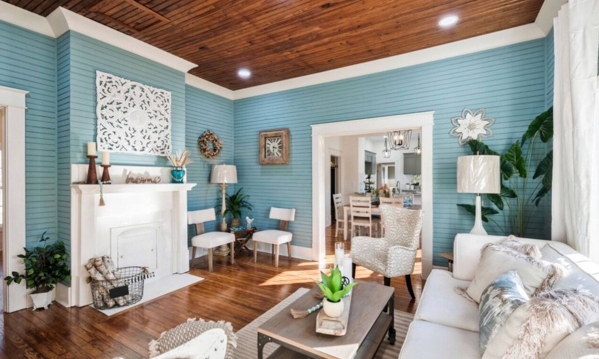 Athens House | Historic Vibes, Modern Comfort