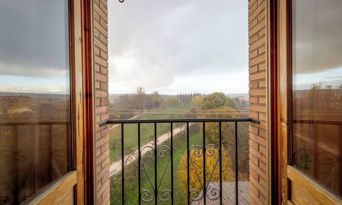 El Burgo de Osma Apartment | Historic Village Escape – Burgo de Osma
