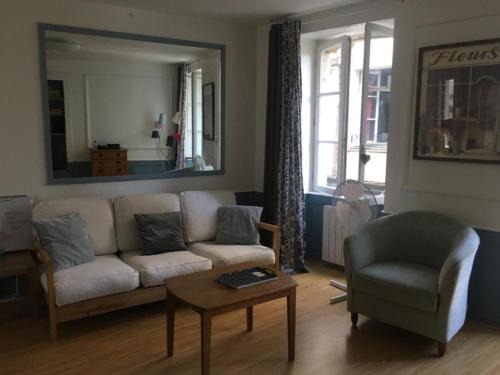 Dinan Apartment | Historical Center- Le Studio de St-Sauveur