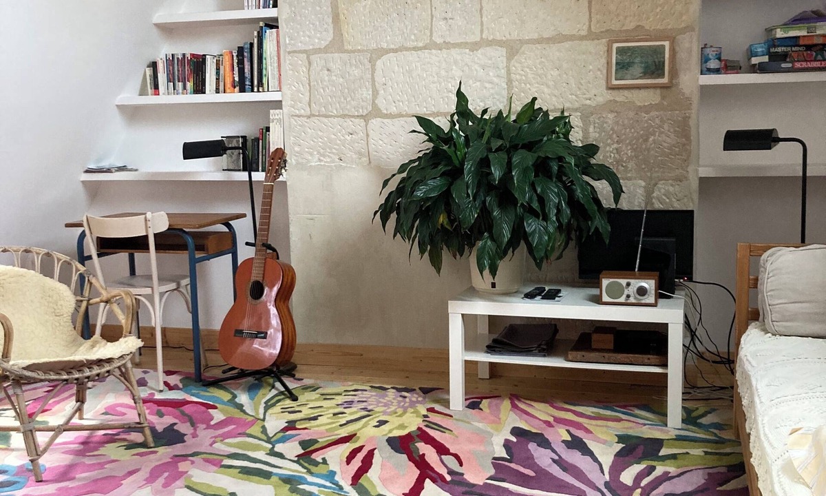 Old Town Apartment | HISTORICAL CENTER, THE RED STAIRCASE