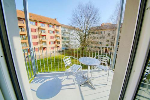 Oerlikon Apartment | HITrental Oerlikon Apartments