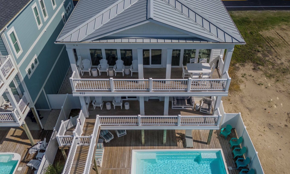 Holden Beach House | Hobbs Realty - “Paws for Joy” | Pet-Friendly Home w/Elevator & Private Heatable Pool