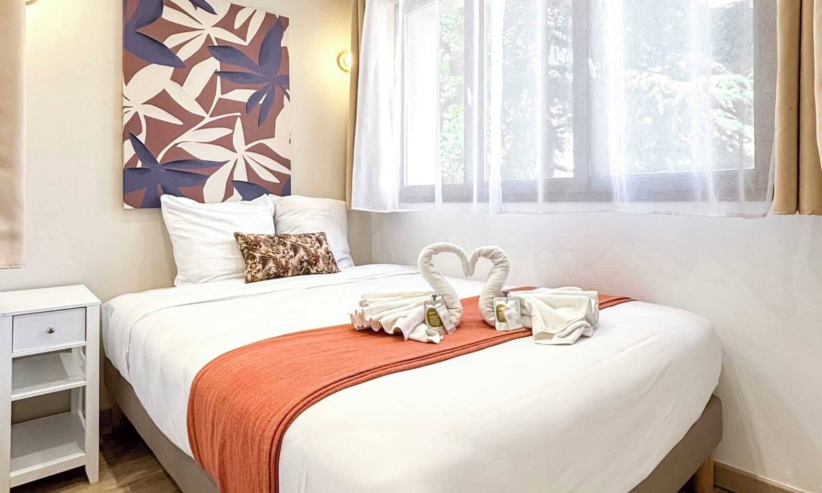 Le Pre-Saint-Gervais Apartment | Hoche A 13 - Two Bedroom Apartment, Sleeps 5