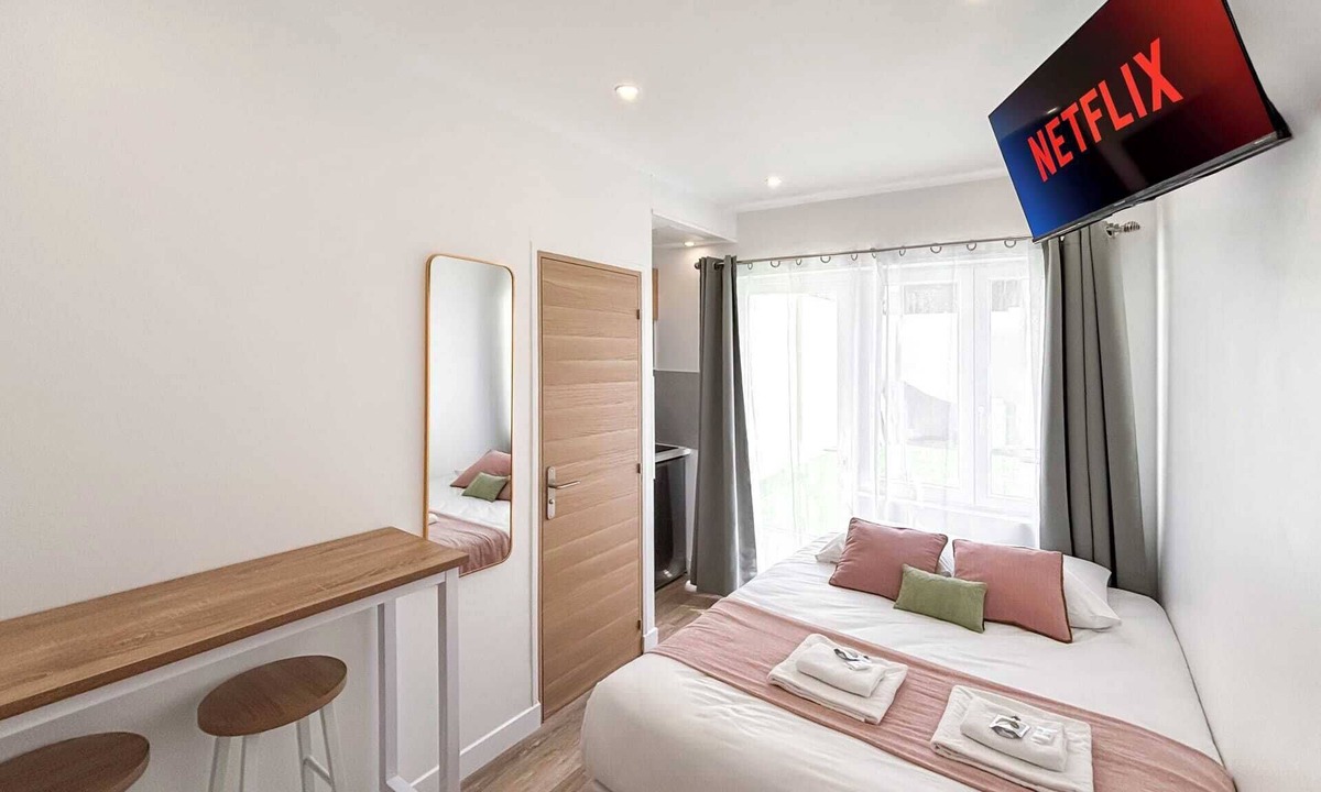 Le Pre-Saint-Gervais Apartment | Hoche C 105 - Studio Apartment, Sleeps 2