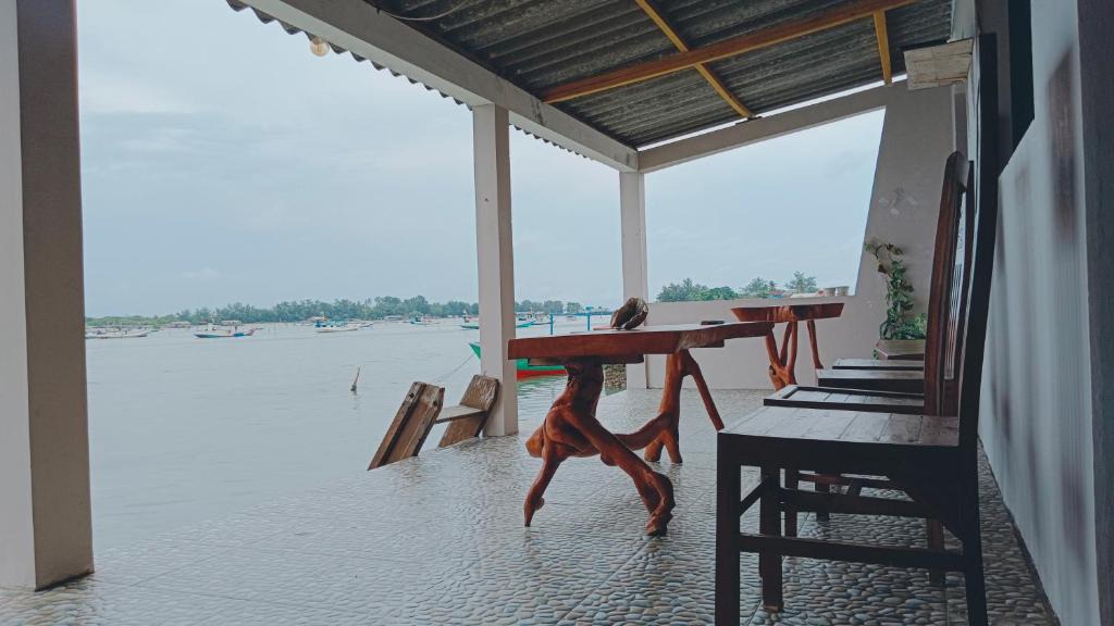 Karimunjava Hostel | Hoky Holy Hostel