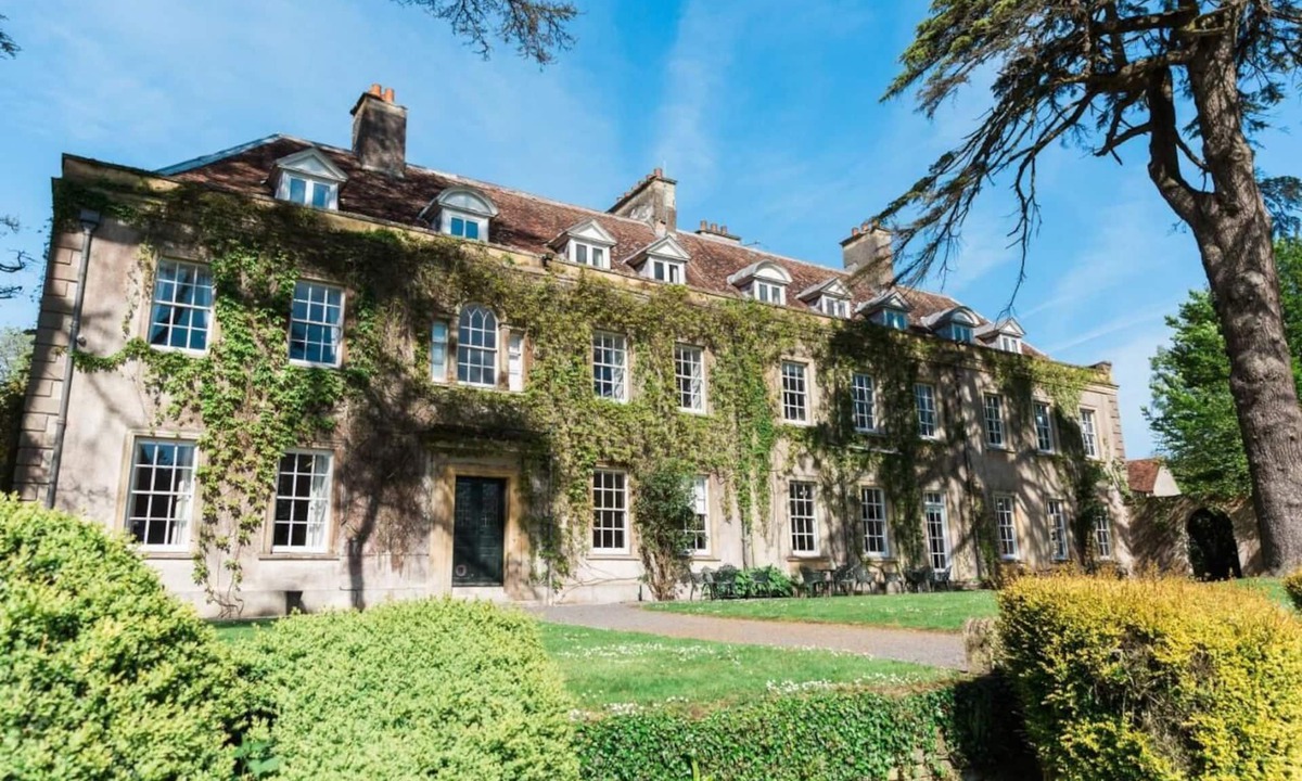 Wincanton Hotel | Holbrook Manor & Spa.