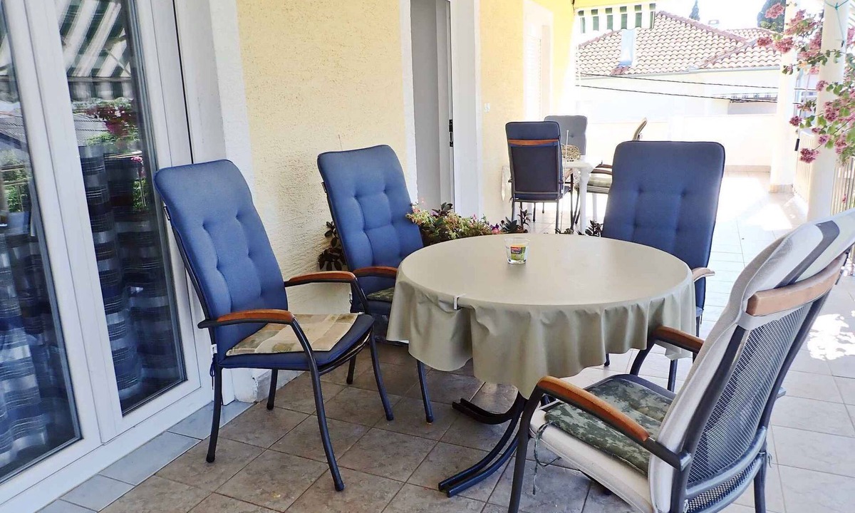 Starigrad Apartment | Holiday apartment mit Klimaanlage und Balkon