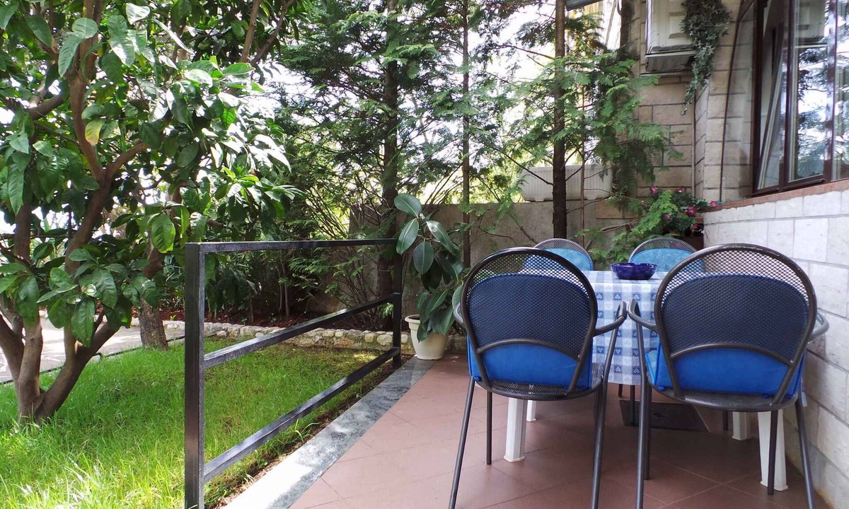 Sucici Apartment | Holiday apartment with air conditioning and terrace