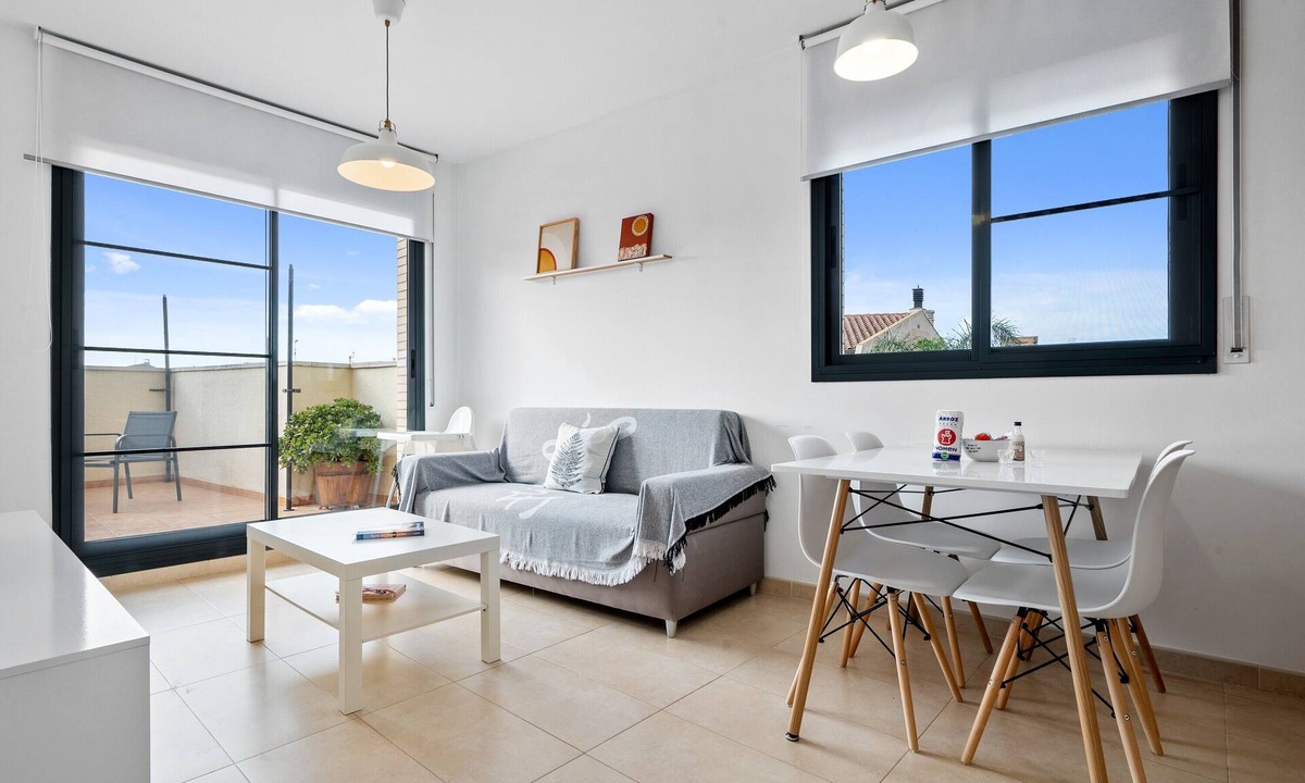 Deltebre Apartment | Holiday Apartment "Ferran" with Private Terrace, Balcony & Wi-Fi