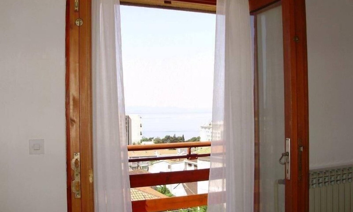 Bili brig Apartment | Holiday apartment "Maestral Ventus Makarska"