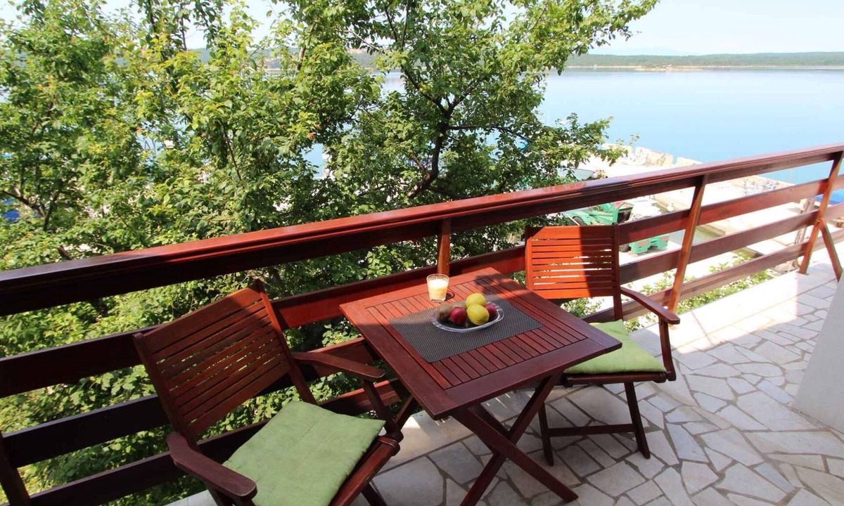 Klimno Apartment | Holiday apartment mit Balkon und Meerblick