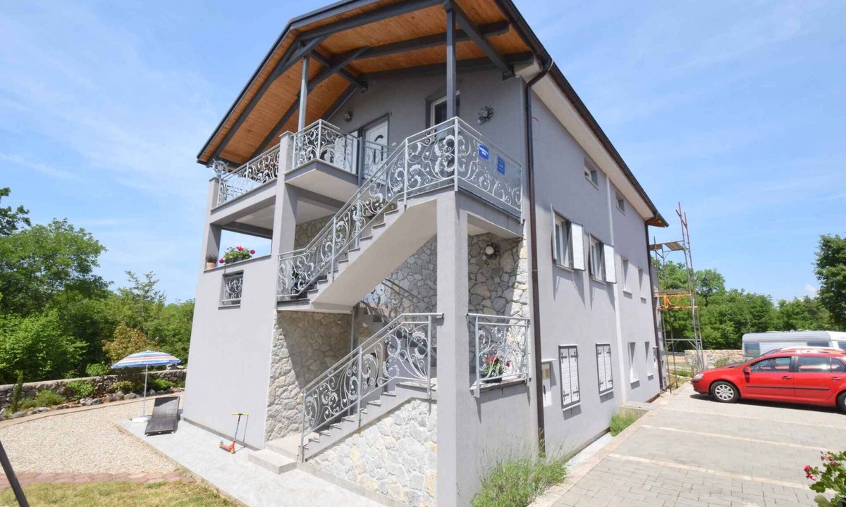 Gabonjin Apartment | Holiday apartment mit Balkon