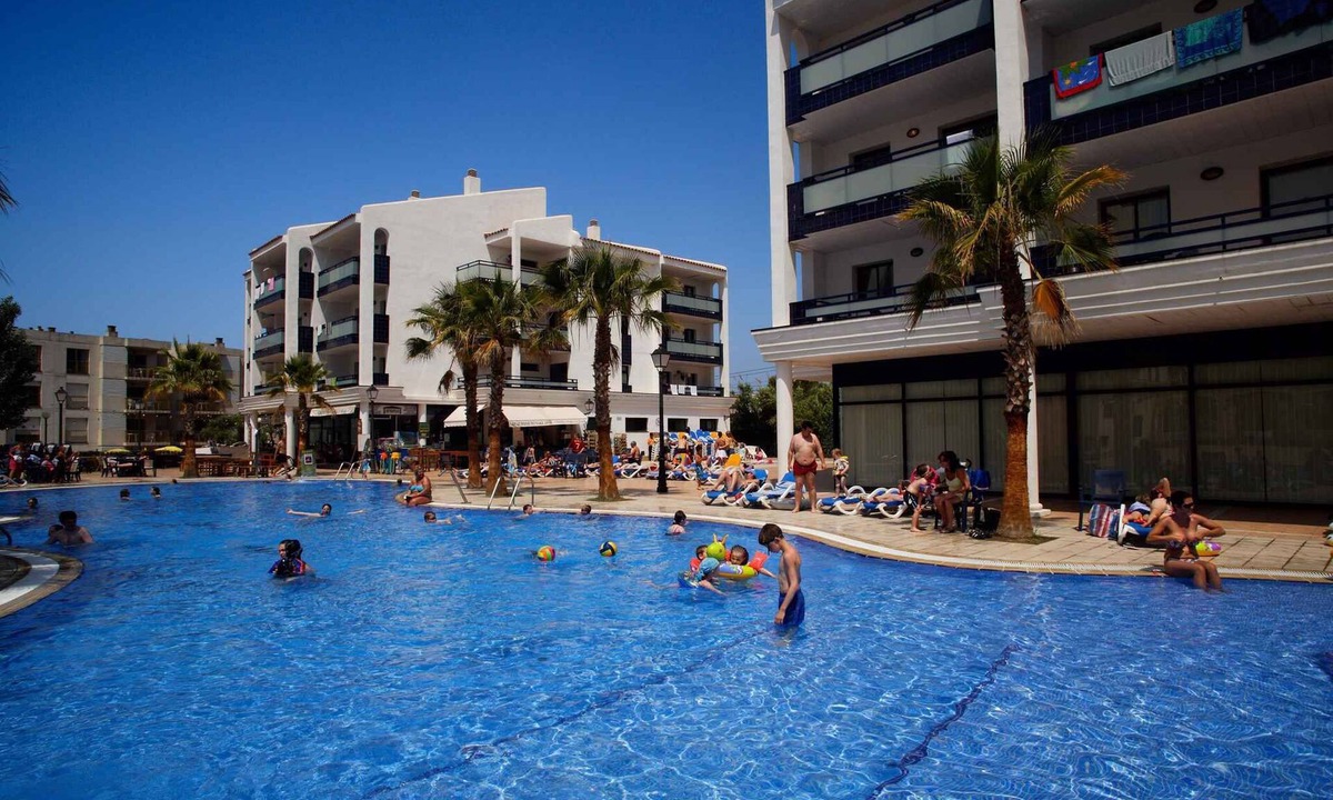 Vilafortuny Apartment | Holiday apartment near the beach