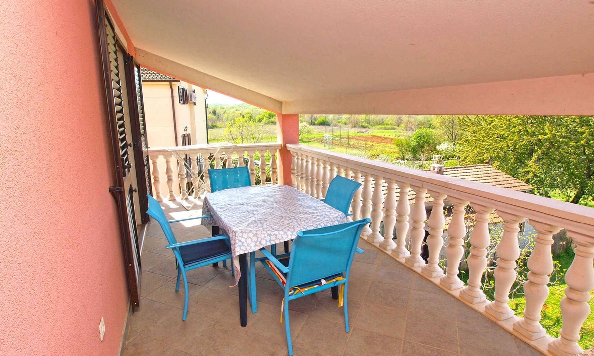 Flengi Apartment | Holiday apartment with air conditioning