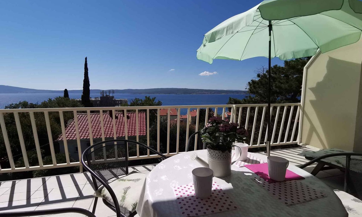 Selce Apartment | Holiday apartment with air conditioning